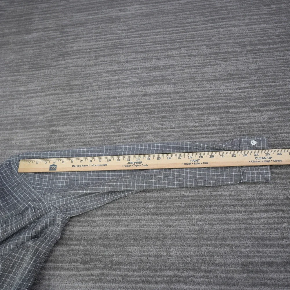 Banana Republic Shirt Button Down Men Medium Grey Windowpane Plaid Untucked Fit